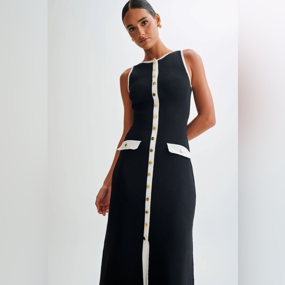 🖤🤍🖤 RARE! MESHKI “SAWYER”
Sleeveless Buttoned Maxi Dress - Black/White
XXS - Picture 6 of 7